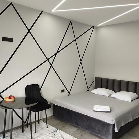 Lumi Hotel Bishkek Ngoại thất bức ảnh