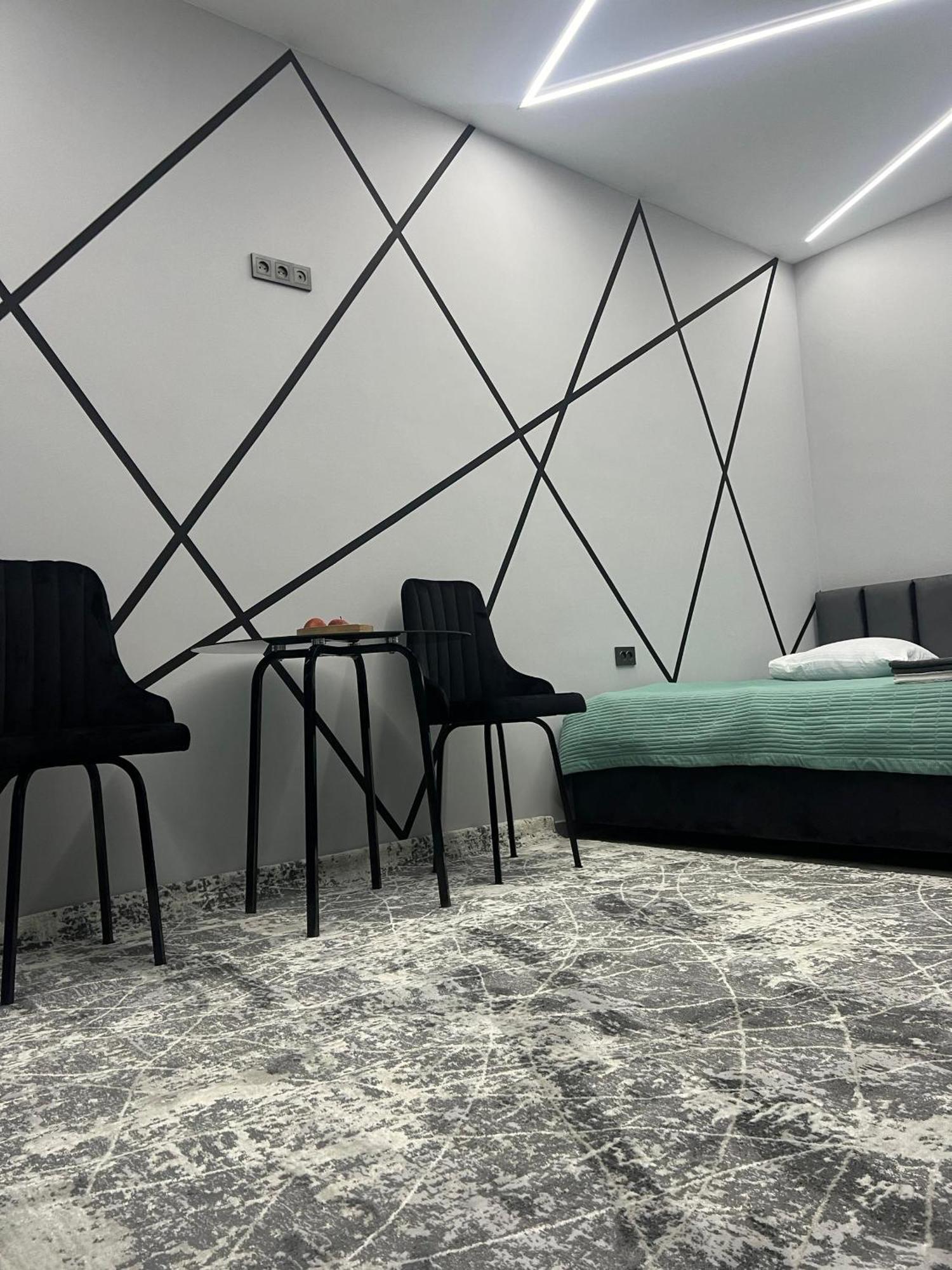 Lumi Hotel Bishkek Ngoại thất bức ảnh