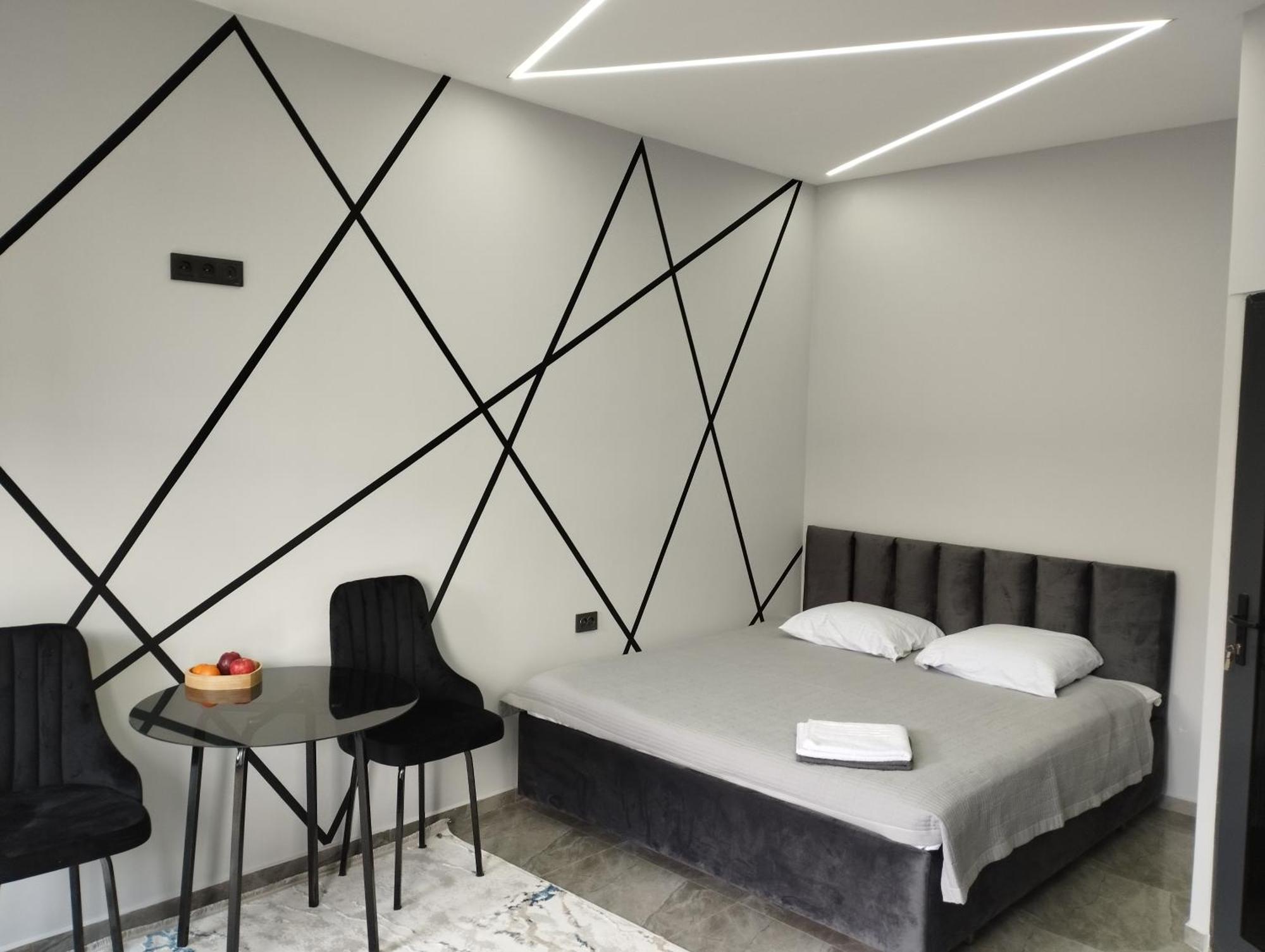 Lumi Hotel Bishkek Ngoại thất bức ảnh